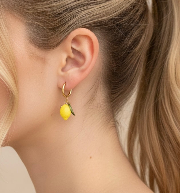 Zitronen Ohrringe | Handgemachte Ohrringe Creolen aus 18k Gold vergoldeten Edelstahl mit hängenden Zitrone Anhänger