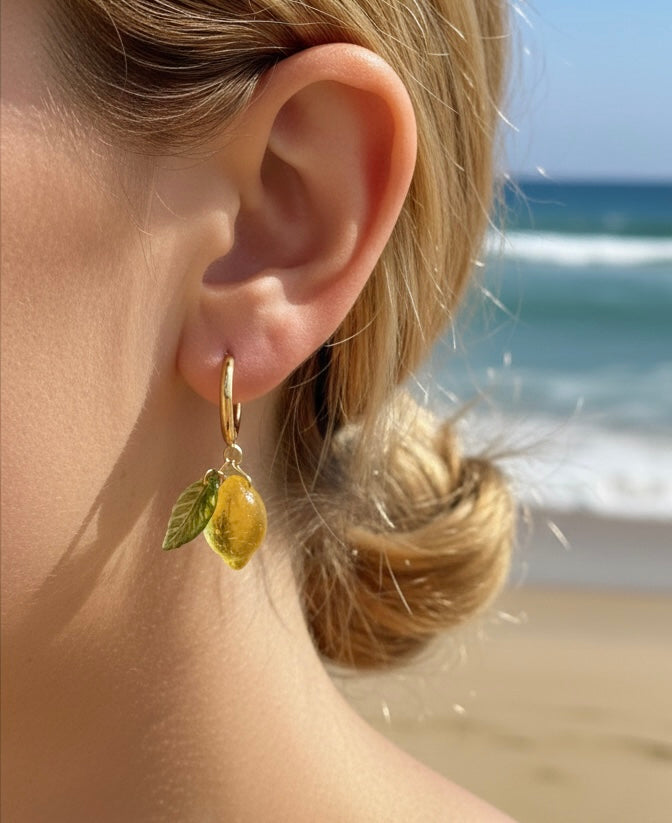Zitronen Ohrringe | Handgemachte Ohrringe Creolen aus 18k Gold vergoldeten Edelstahl mit hängenden Zitrone Anhänger