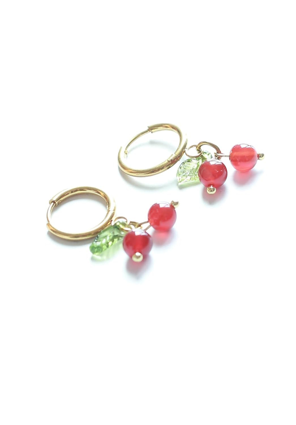 Mädelswelt | Handgemachte Ohrring/Creolen Kirschen | Stilvoller Edelstahl hängend Achat Stein Steinanhänger | Handmade Ohrring für Damen/Mädchen… (Gold/Rot)