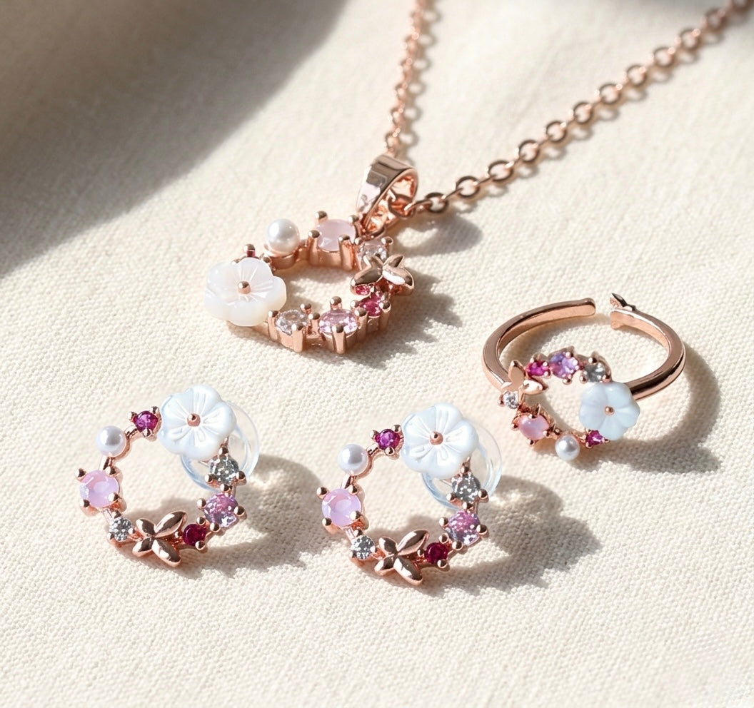 Schmuckset Rosegold mit Kirschblüte und Schmetterling