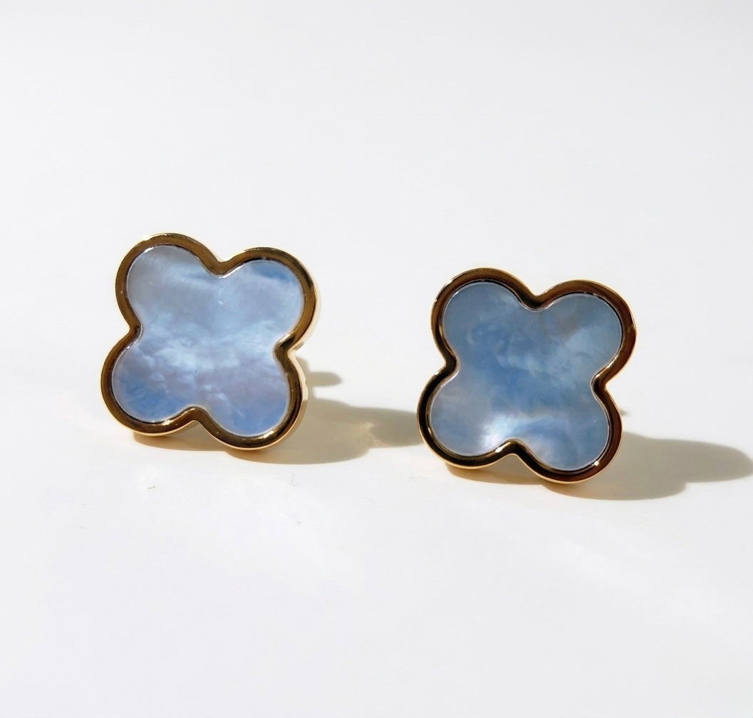 blau-Perlmutt-Kleeblatt-Ohrstecker